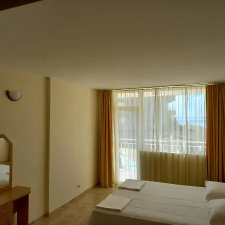 Apartment Apart Rutland Bay 3-Апартамента