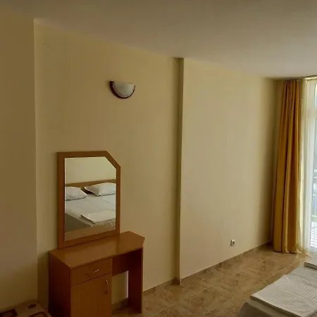 Apartment Apart Rutland Bay 3-Апартамента *